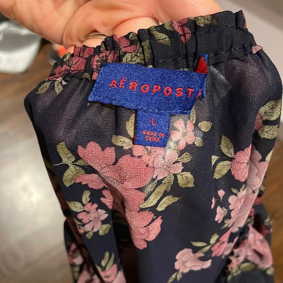 ♡Aeropostale long sleeve crop top - Picture 5 of 5